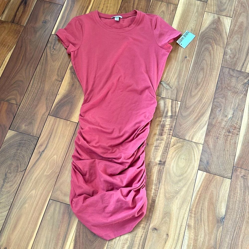 NWT Nine West body con dress, sz XS